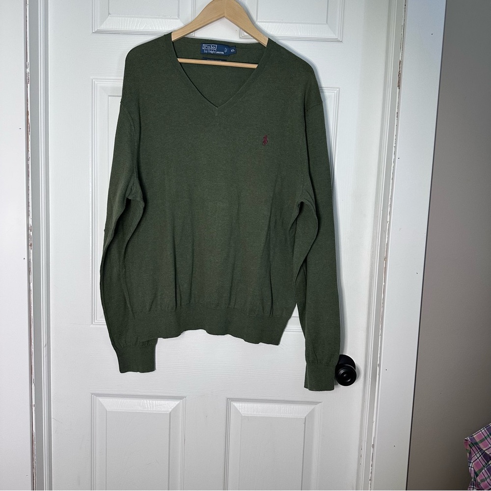 Ralph Lauren Men's Olive V-Neck Sweater‎